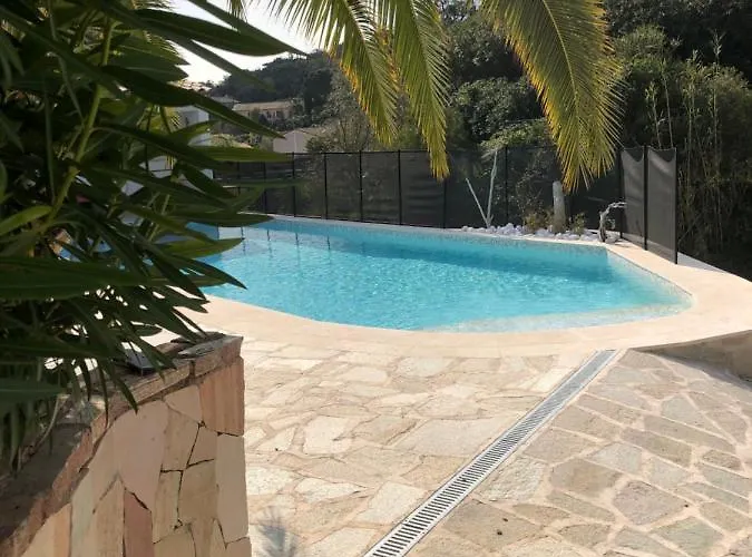 Maxima Sunset Sainte-Maxime