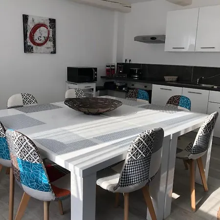 Maxima Sunset アパート サント・マキシム