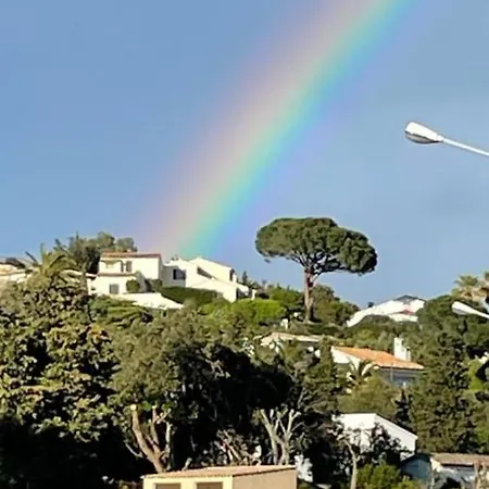 アパート Maxima Sunset サント・マキシム